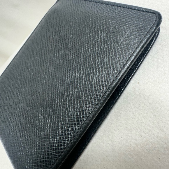 Louis Vuitton Wallet - Picture 3 of 11